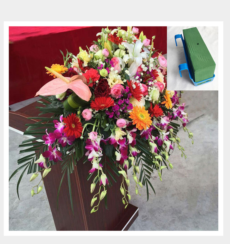 厂家批发讲台花挂钩鲜花挂式花泥架演讲台桌挂架塑料支架会议花架