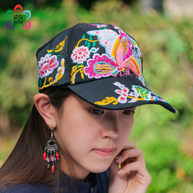 中国民族风绣花太阳帽女士刺绣休闲旅游棒球帽子厂家批发