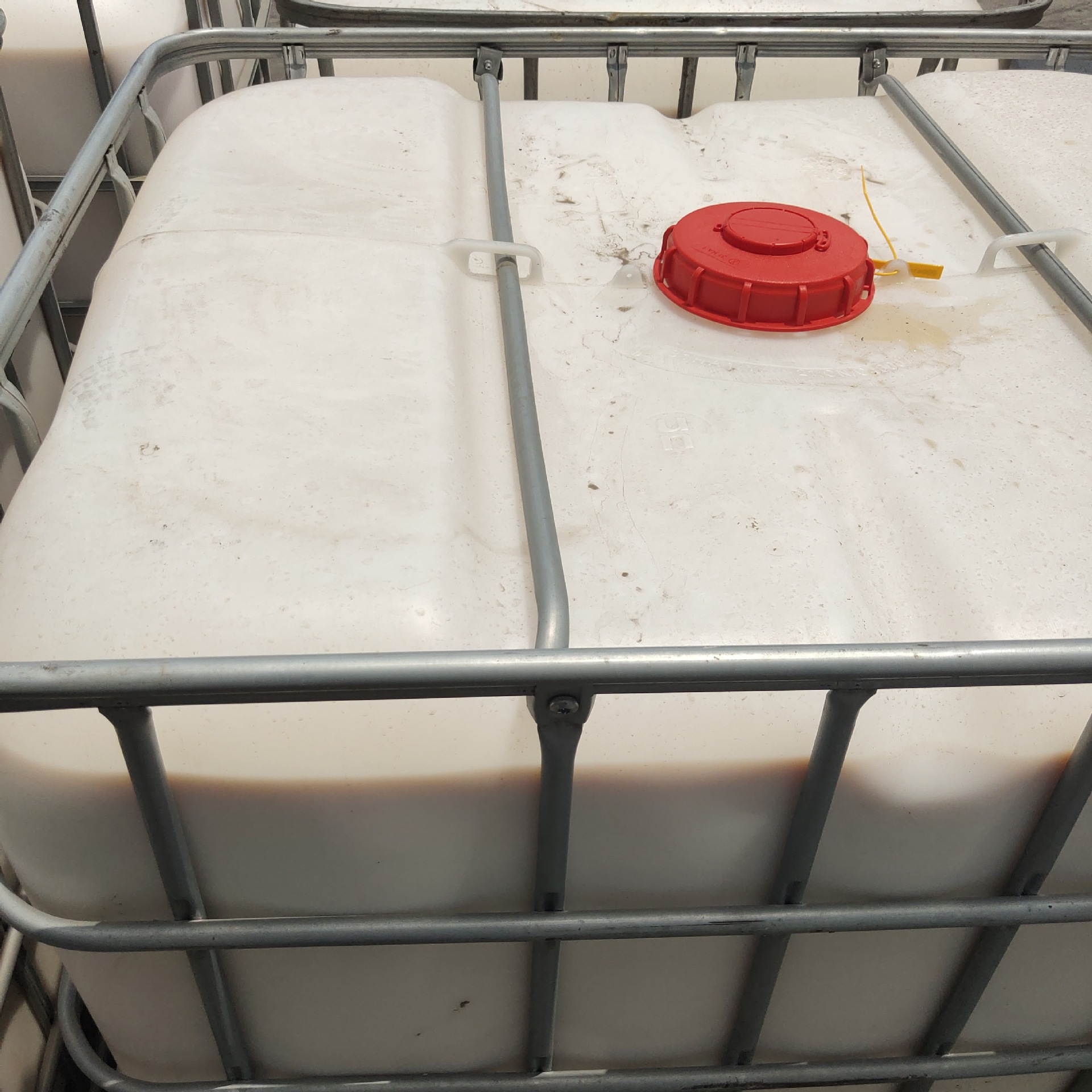 大桶装液体橡胶 吨桶丁基胶乳 流动性白色液体乳胶 手套原料