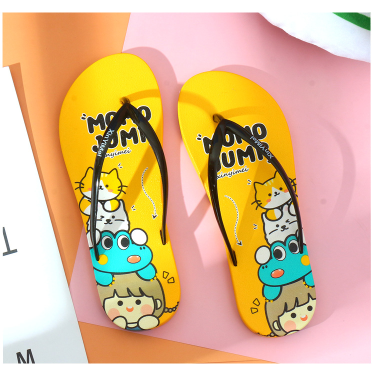 韩版卡通人字拖女士外穿学生沙滩鞋网红海边平底夹脚拖鞋海边凉拖