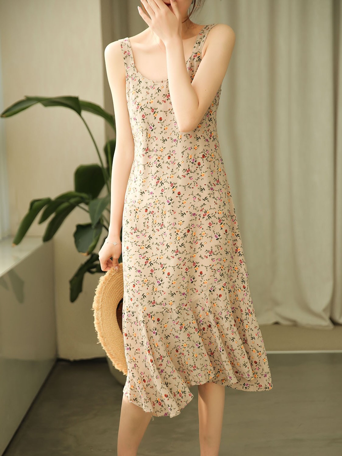 真丝连衣裙蓝碎花图片