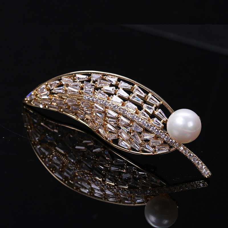 韩版时尚清新树叶胸针镶嵌锆石珍珠别针防走光扣男女通用服装配饰