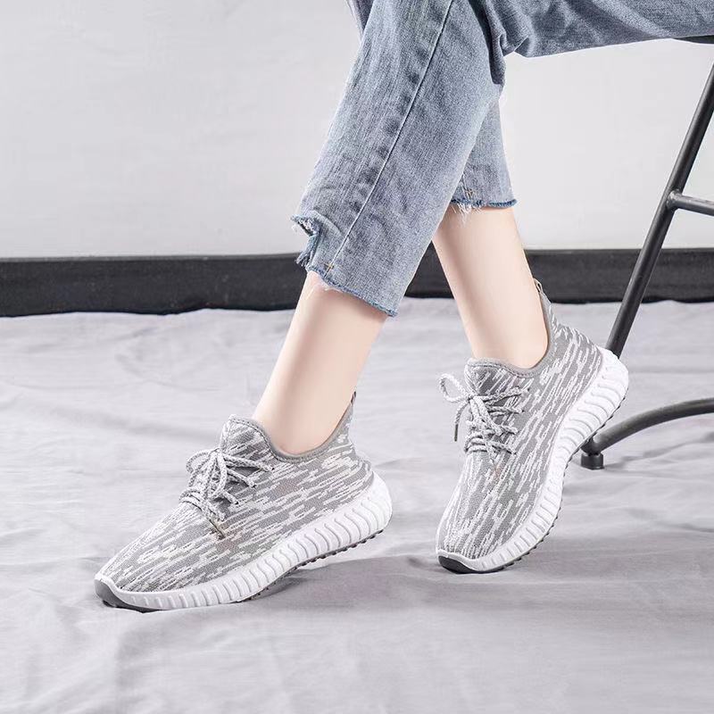 Women's Shoes 2023 New Popular Coconut Shoes Women's Flat Casual Shoes Women's Breathable Mesh Sneaker Women's Shoes Wholesale