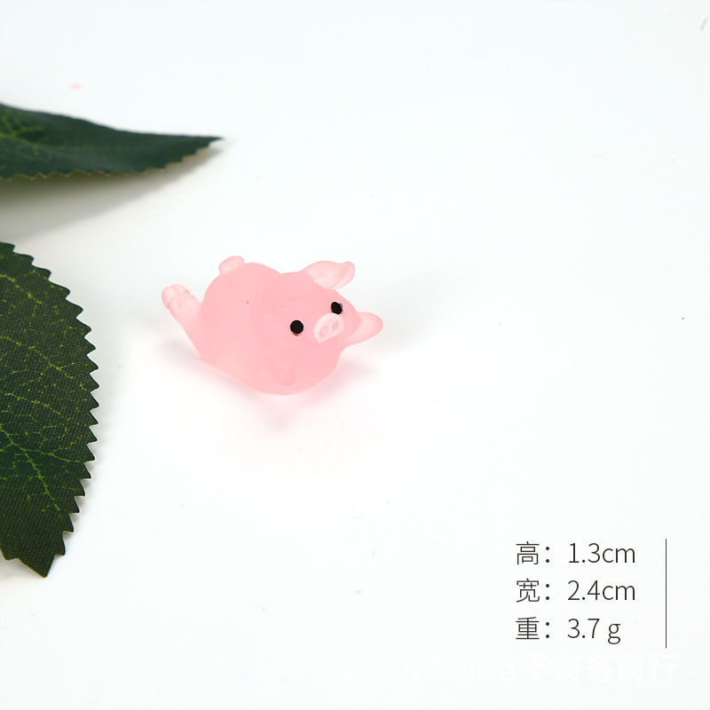 Mini Luminous Pig Cute Online Celebrity Style Small Pink Pig Doll Handmade Diy Jewelry Decoration Keychain Pendant