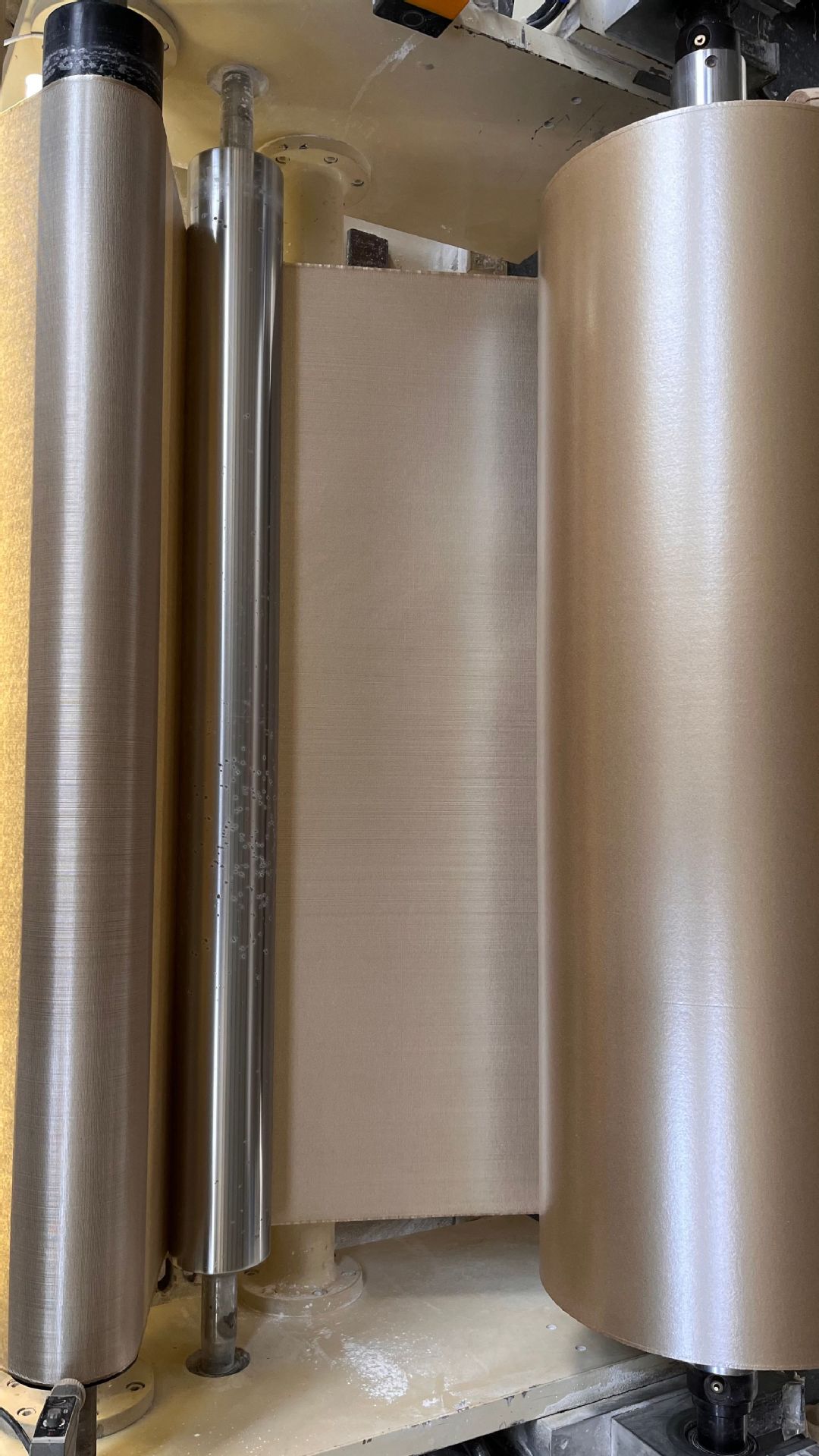 新能源汽车电池系统用云母纸云母卷云母带