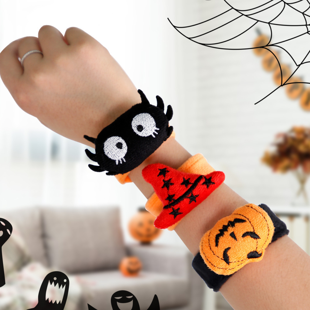 Amazon New Halloween Decoration Ring Pop Ghost Festival Party Gathering Dress up Props Pumpkin Spider Bracelet