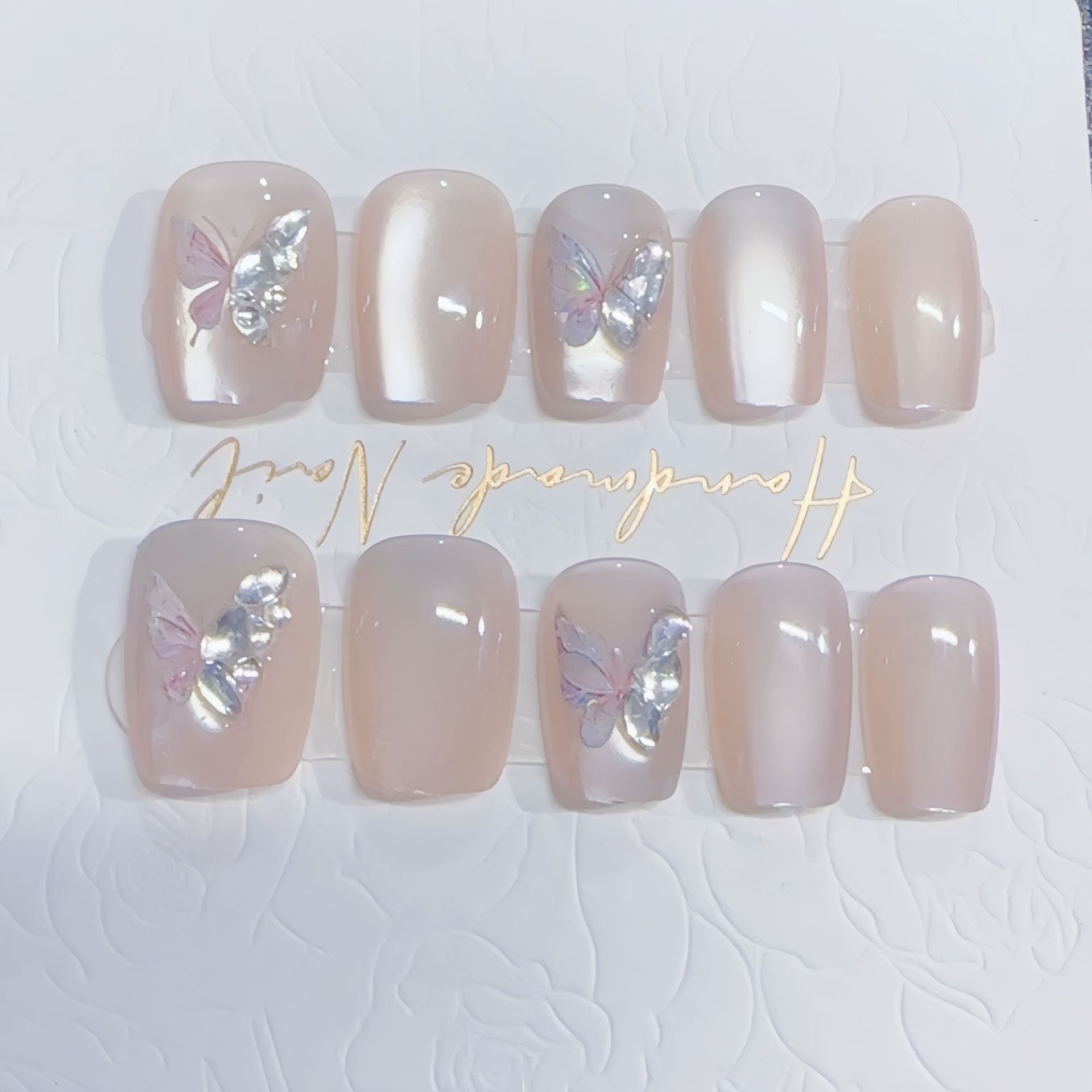 纯欲手工蝴蝶穿戴甲30片全猫眼裸粉色猫眼贝壳光蝴蝶光疗封层甲