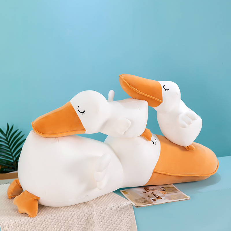 新款亲亲大嘴鸭毛绒玩具可爱大白鸭公仔女孩床上抱枕大