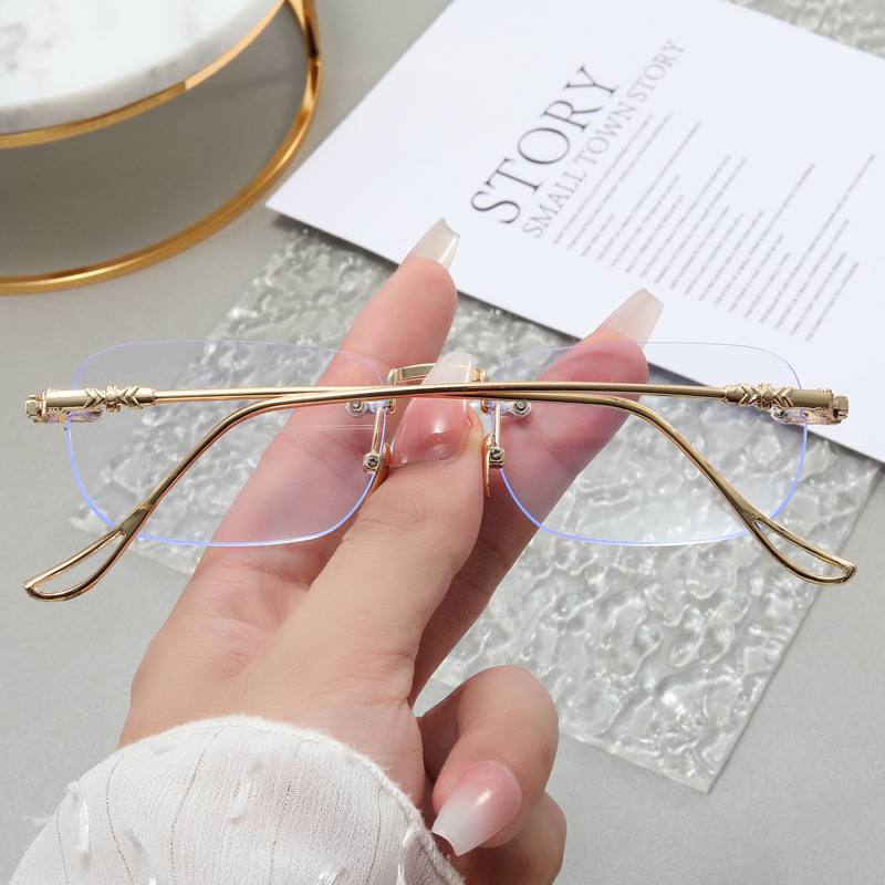 Fashion Frameless Metal Glasses Women's Fashion Glasses Rimless Optical Glasses Anti Bule Light Eyeglasses