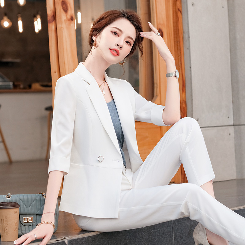 白色西装外套女设计感春秋韩版时尚气质时尚职业九分裤西服套装