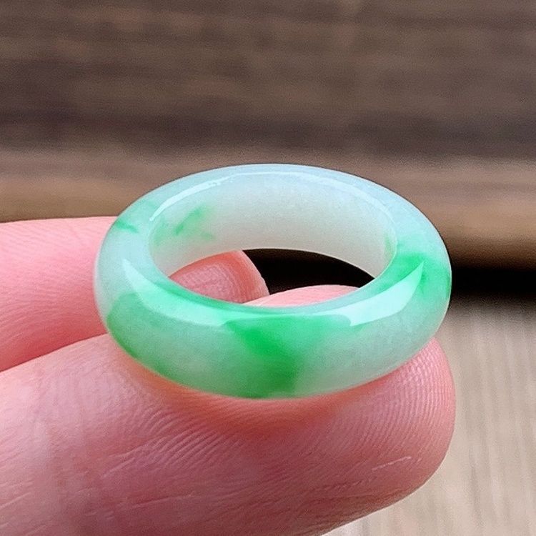 天然a货8号冰润飘阳绿翡翠戒指玉指环玉石戒圈素圈送证书2506