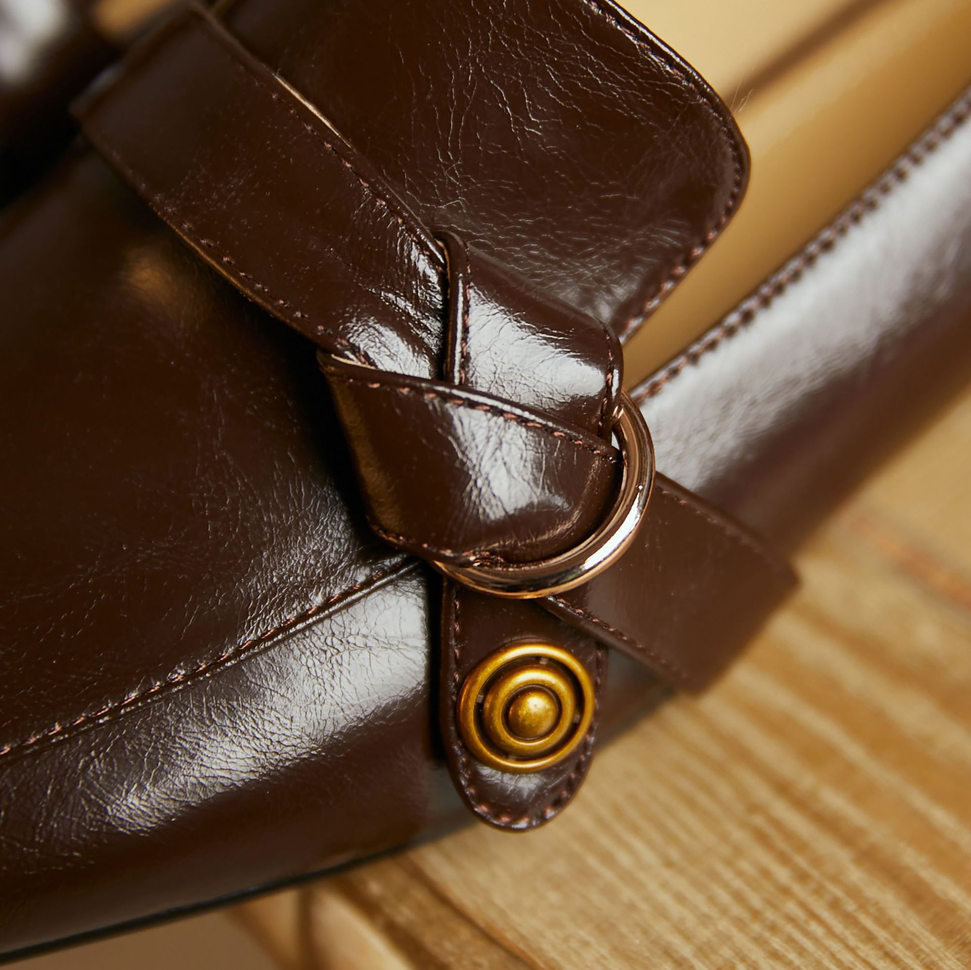 柔软马油牛皮乐福鞋2021春季新款方头单鞋女低跟小皮鞋贴牌印logo