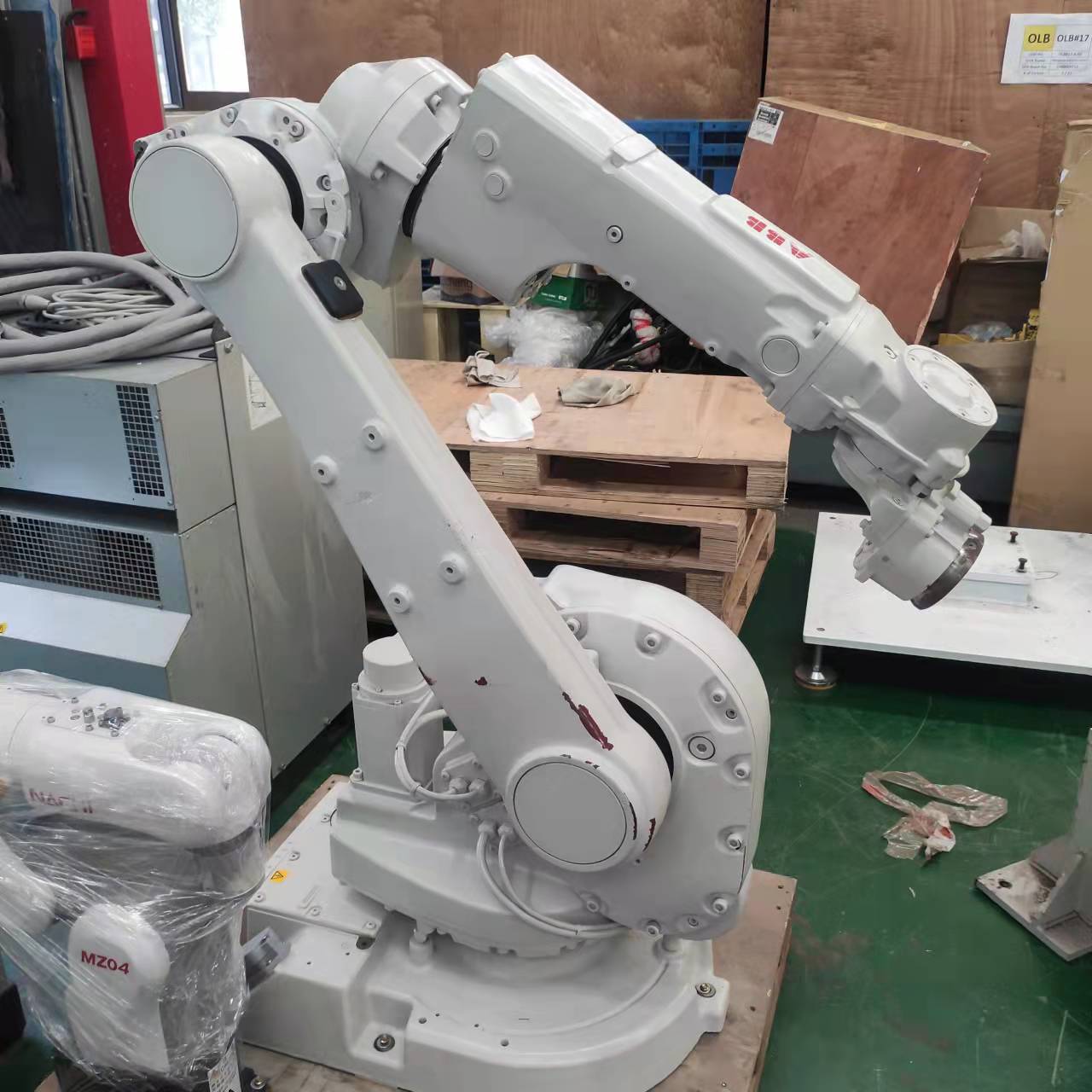 abb二手焊接机器人irb1600id六轴弧焊机械臂上下料机械手物料搬运