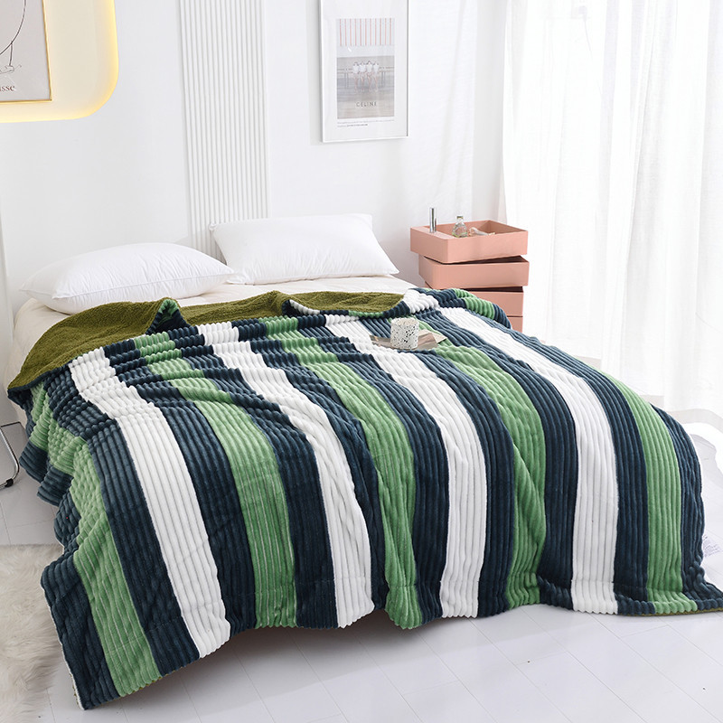 2022 New Double-Layer Printed Strip Lambswool Vintage Color Matching Lambswool Office Nap Small Blanket