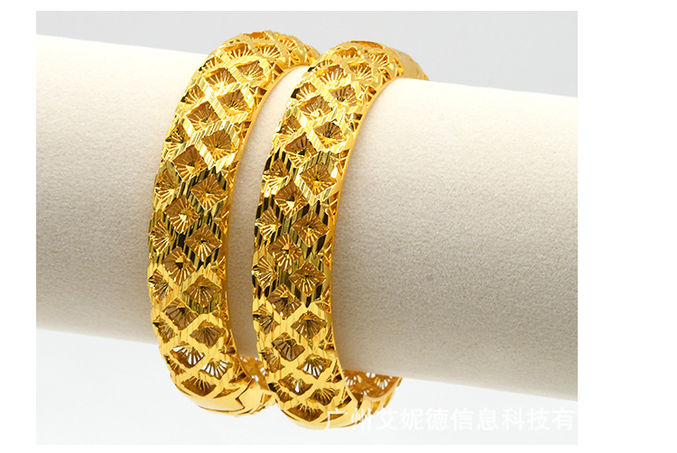 跨境迪拜新娘24k镀金新款镂空手镯尼日利亚女式金镯子现货批发