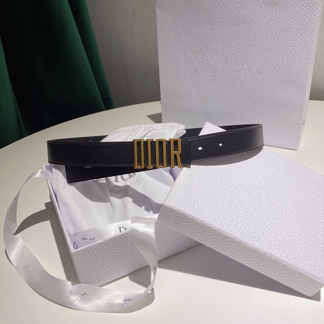 厂家直销网红cd腰带女细窄时尚百搭皮带ins风装饰裤带潮一件代发