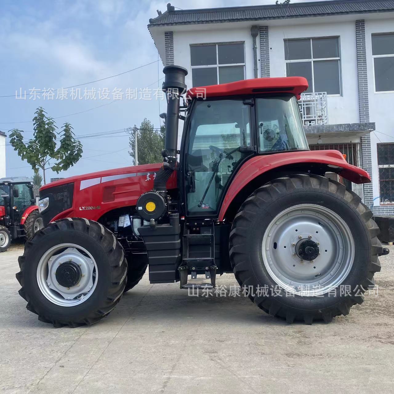 东方红大桥2004-m带爬行档农用拖拉机四驱六缸高压共轨开荒耕地机