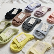 日系新品绢丝质感彩色四季款女袜秋冬中厚款纯色女士中筒袜堆堆袜