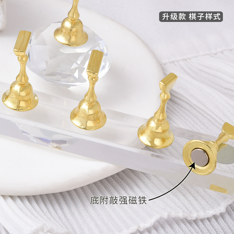 Wholesale Nail Metal Nail Bracket Novice Practice Bracket Magnetic Holder Gem Wear Nail Fixed Special Manicure Implement