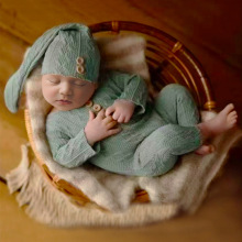 新生儿两件套欧美摄影连体衣宝宝摄影服长尾帽针织连脚衣摄影服