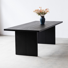侘寂风碳化黑色实木餐桌简约吃饭客厅工作台会议长方形留缝大板桌