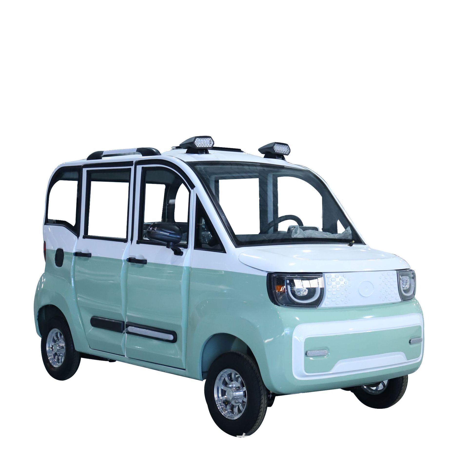 外贸出口苏客钮恩四门四座电动四轮车全封闭式小型新能源汽车