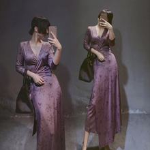 大码女装胖妹妹仙女裙显瘦一片式系带碎花连衣裙紫色弹力淑女长裙