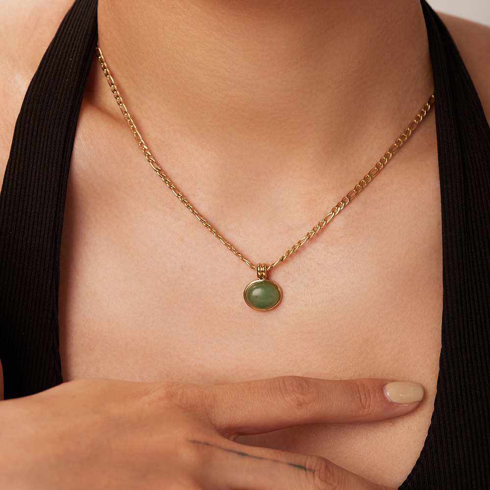 14K Green Aventurine round Pendant Figaro Chain Stainless Steel Necklace Vintage Gold Plated Clavicle Chain for Women