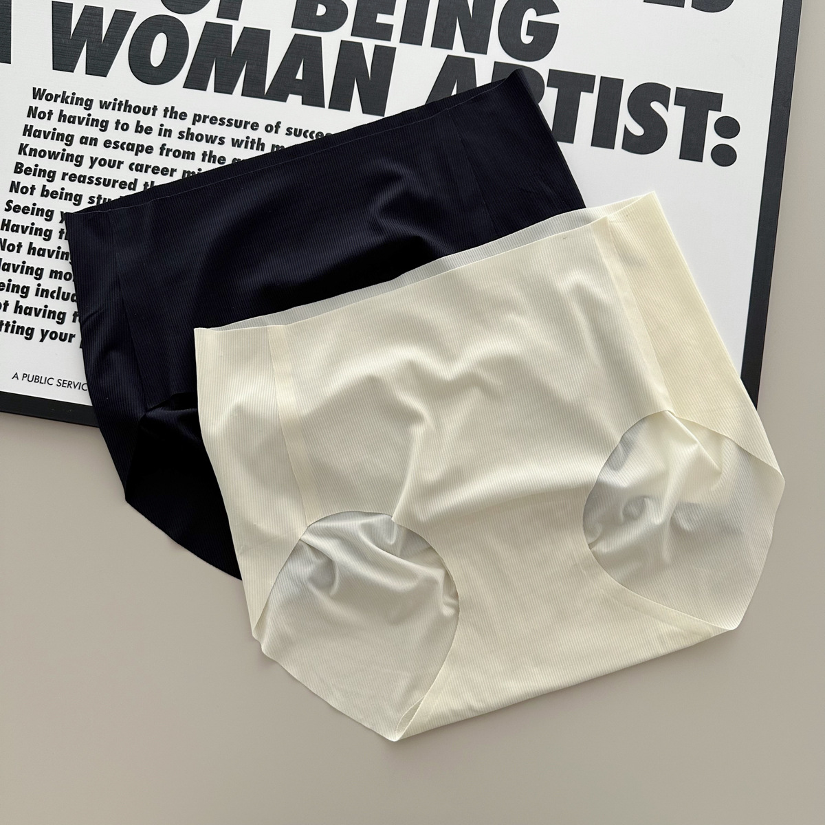 n8359升级不卡臀5a抑菌3d蜜桃臀超薄罗纹简约女士冰丝超薄内裤