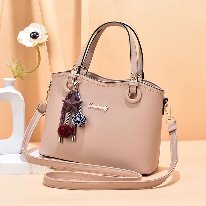 秋冬包包2021新款时尚潮女士手提包中年女包妈妈单肩斜挎包大容量