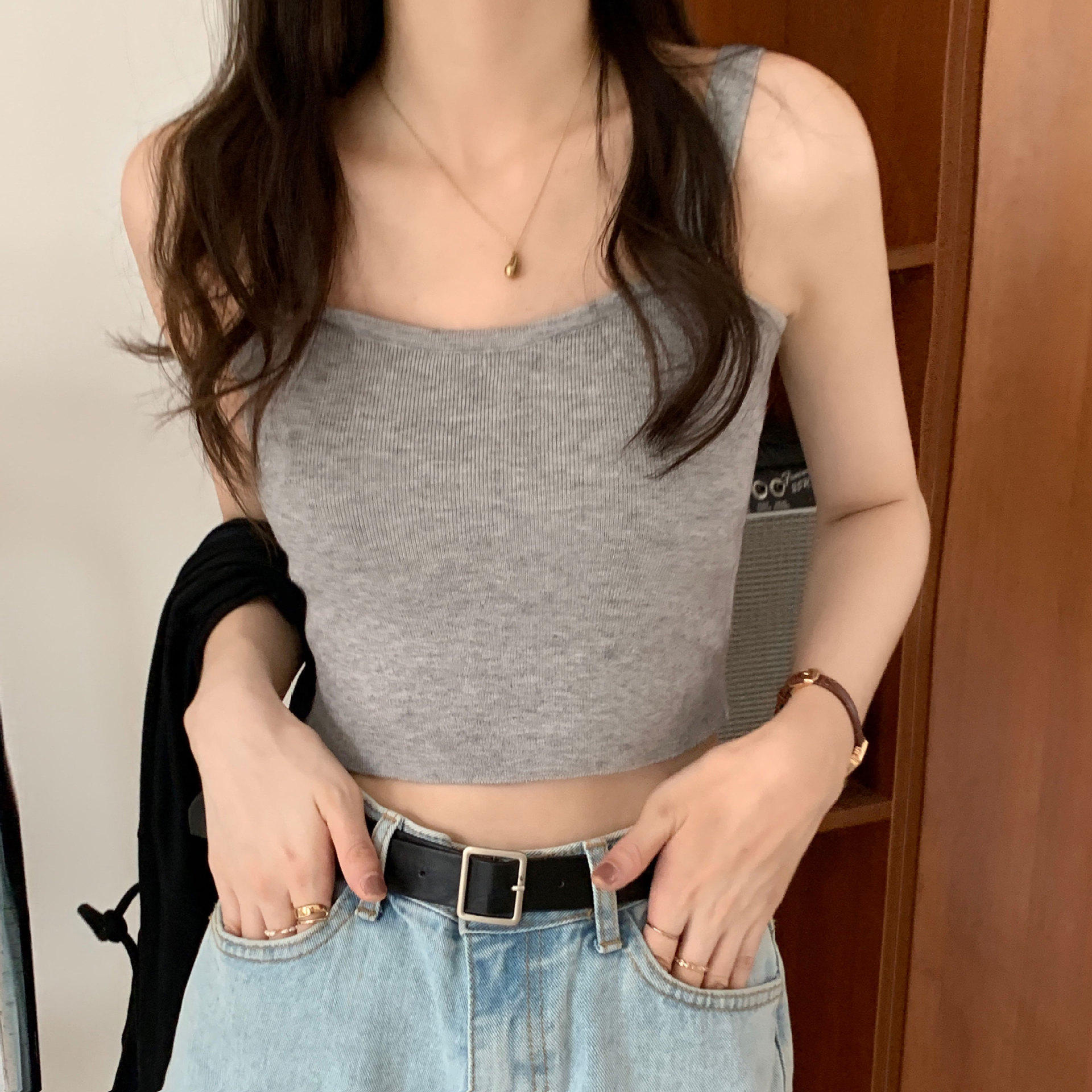 实拍夏季韩版ins女式简约百搭针织纯欲小吊带修身打底背心上衣女