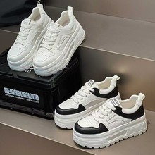 厚底小白鞋配裙子2025秋冬新款小个子增高松糕鞋轻便休闲运动板鞋