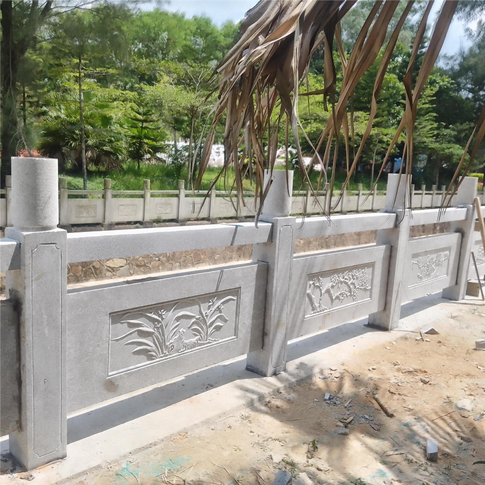 河堤桥梁石护栏 石材池塘栏杆 鱼塘石材围栏