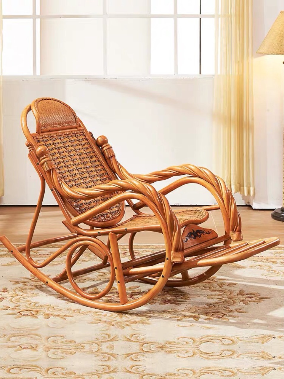 源头厂家供应天然藤条编织摇摇椅 躺椅 老人椅懒人椅 藤艺家具