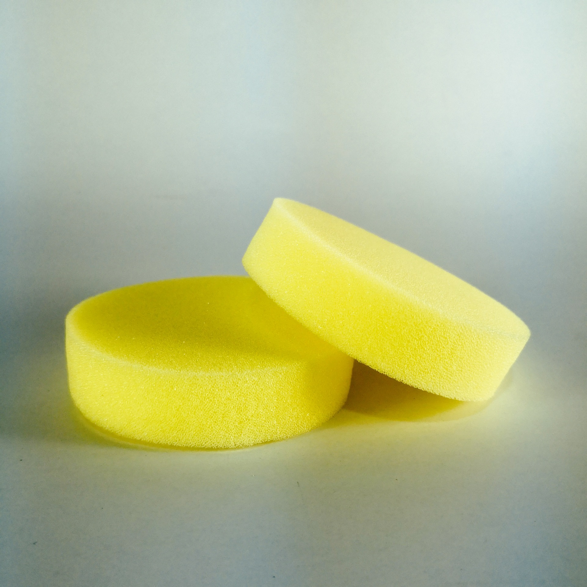 厂家直销高密镀膜抛光打蜡海绵圆形压边美容去污清洁海绵擦块刷