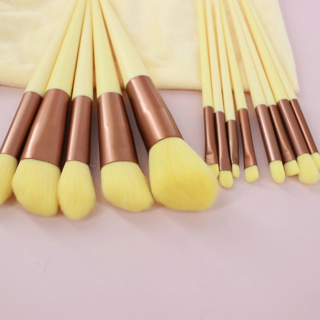 13 Pcs Purpleflower Holly Leaf Makeup Brush Set [Multi-Color Style] Morandi Beauty Makeup Brush Blush Loose Powder Brush