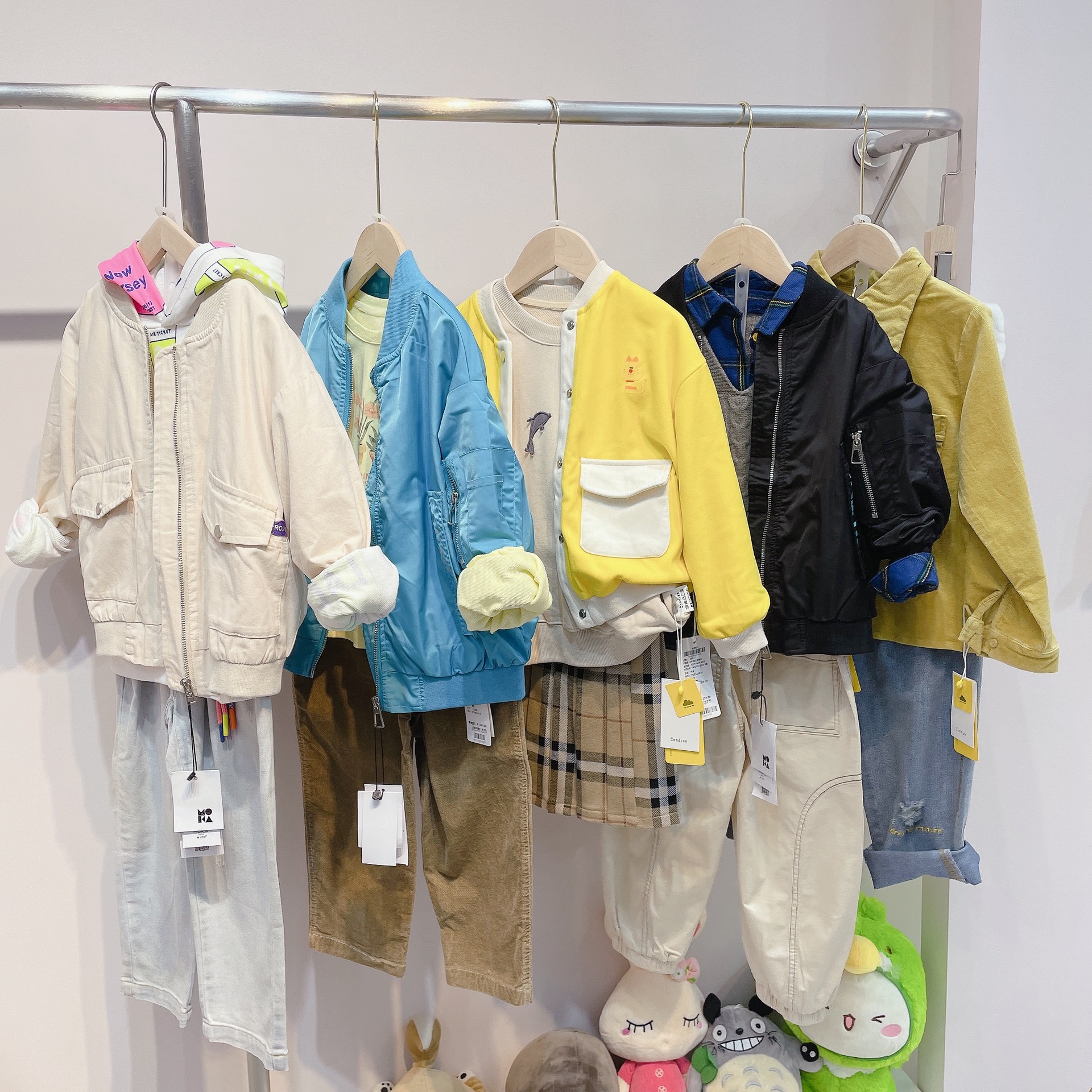 外贸跨境童装尾货清仓工厂只供应链实体店拿货夏季杂款包便宜货源