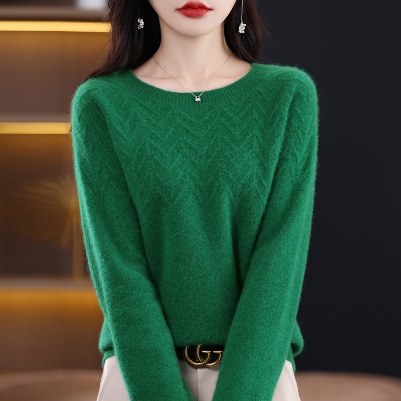 Front Line Ready-Made Garments Woolen Sweater Women's Solid Color Autumn and Winter Slimming Loose Fishbone Pattern Knitted Sweater Long Sleeve Bottoming Shirt