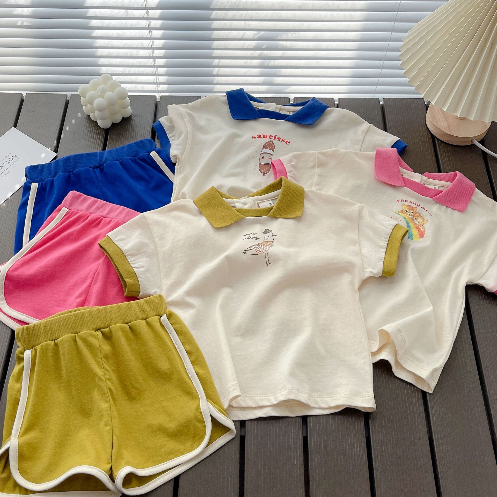 Children's Short-Sleeved Suit 22 Summer Baby Printed T-shirt Korean Style Sweater Children's Sportswear Children's Beach Suit Fashion