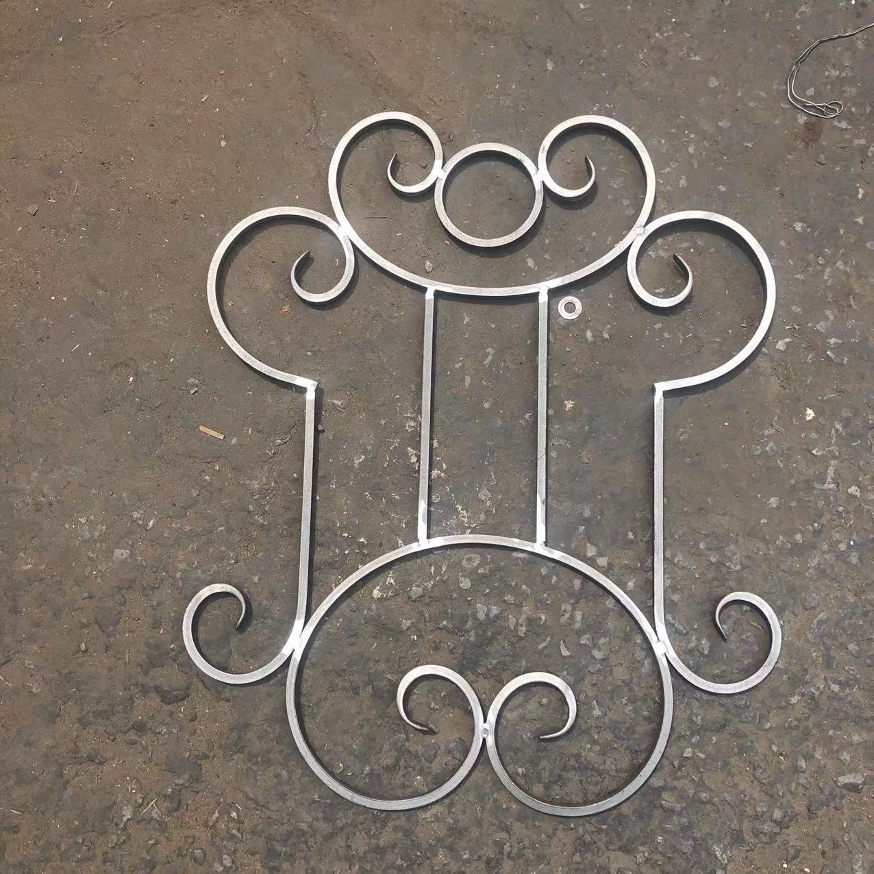 厂家直销网红 锻打花楼梯焊接大方 花铁艺大门阳台 楼梯 美观实用