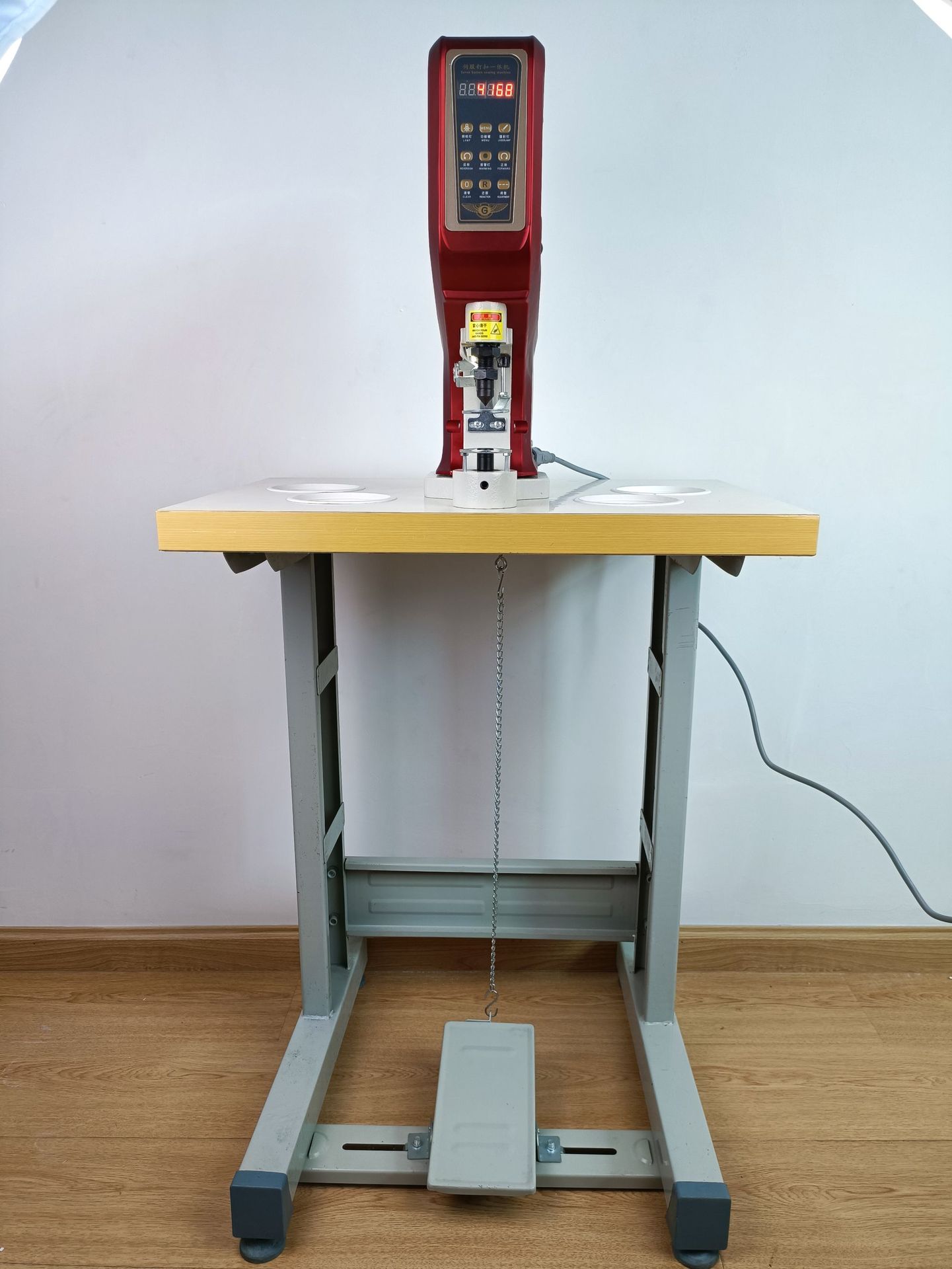 打扣机电动钉扣一体机 自动计数红外线定位防打手 电脑伺服装钮机