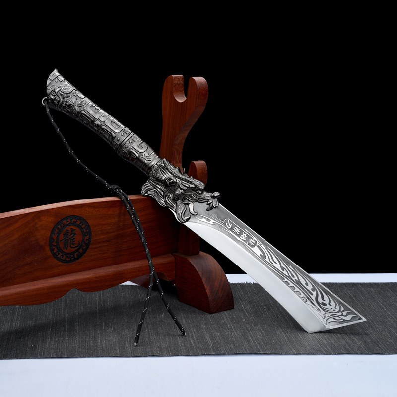 手工锻打柴刀龙泉市家用砍骨刀户外劈柴砍树刀农用刀具菜刀批发