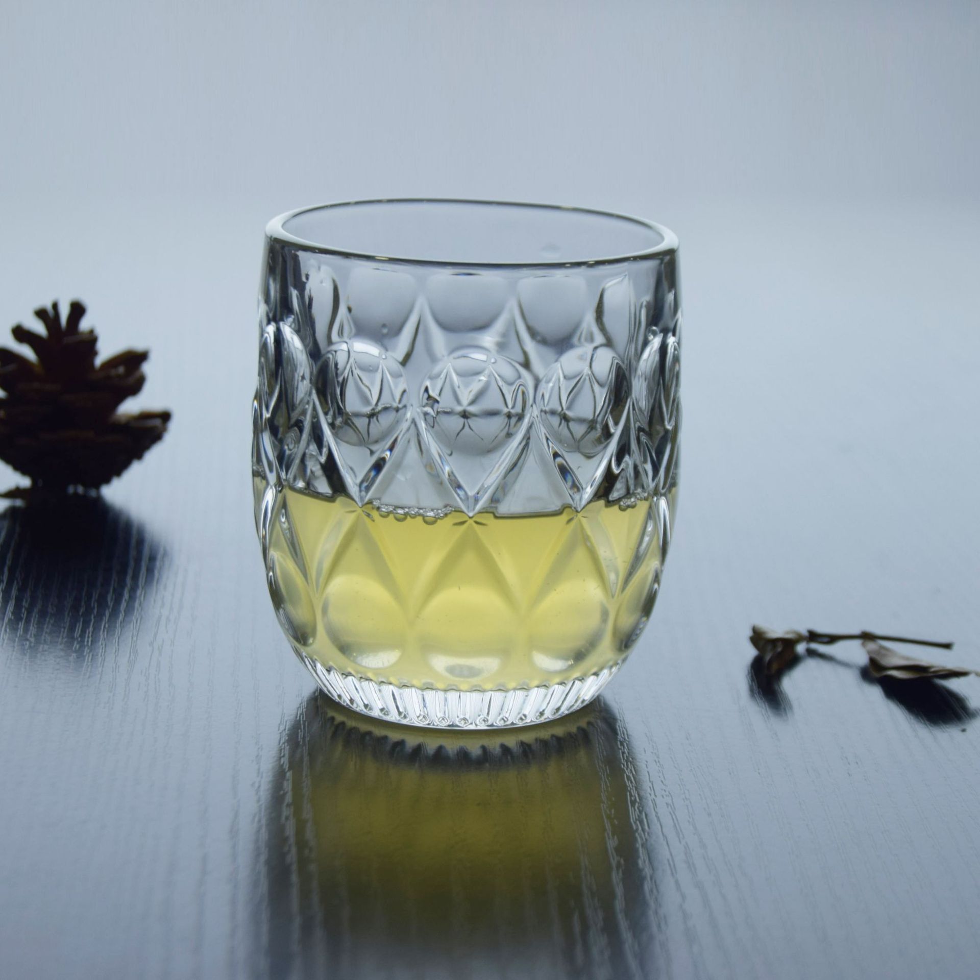 厂销透明玻璃杯双8高浮雕花纹八水晶杯精美威士忌杯酒吧ktv洋酒杯