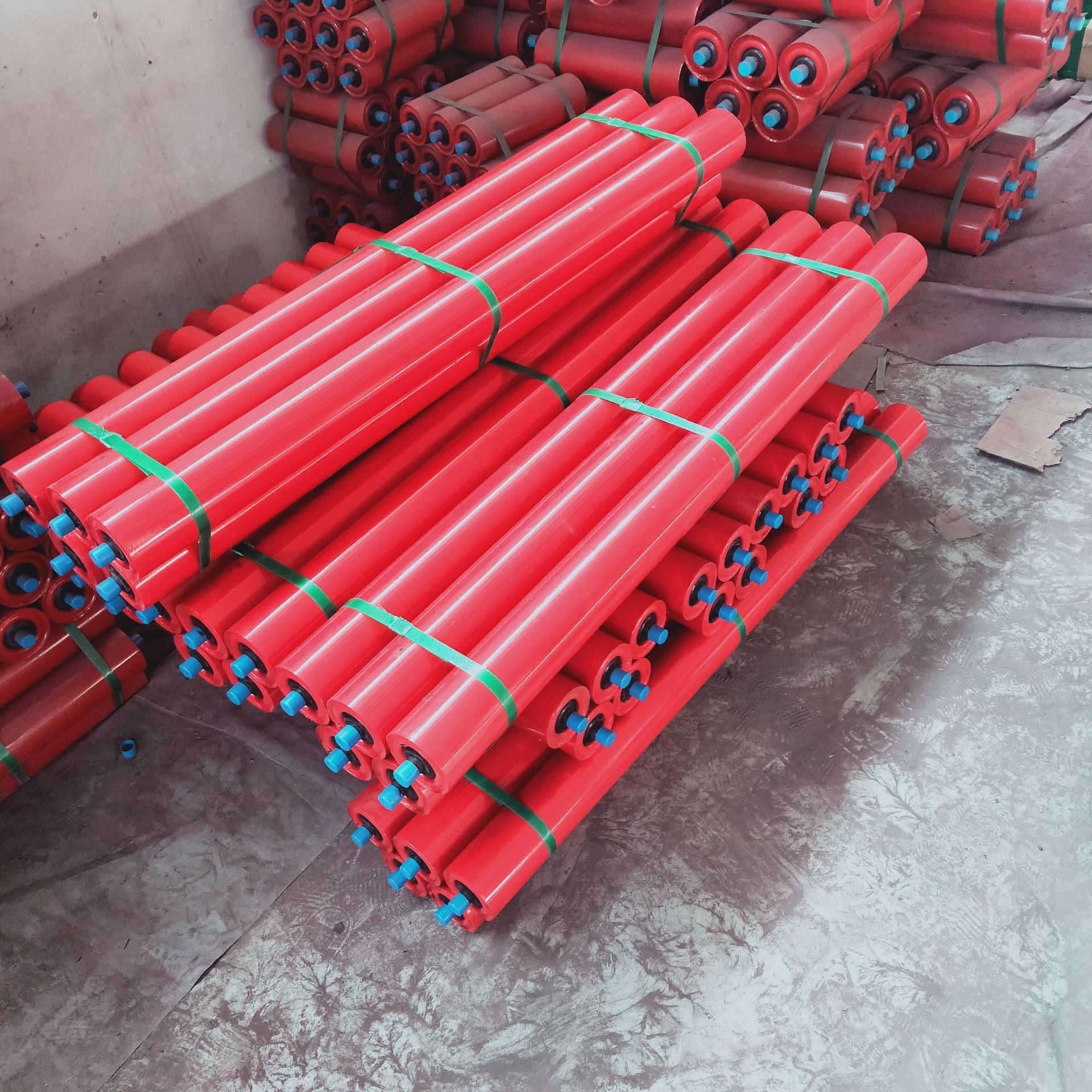 厂家供应输送皮带机托辊输送带托辊煤矿三联托辊槽型平行托辊