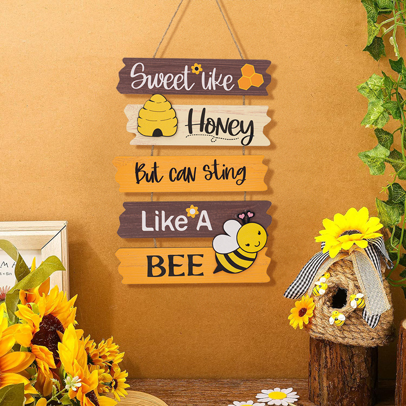 Bee Day Decorations Bumblebee Front Door Decorated Hangtag Home Wooden Bee Door Pendant Welcome Door Hanging