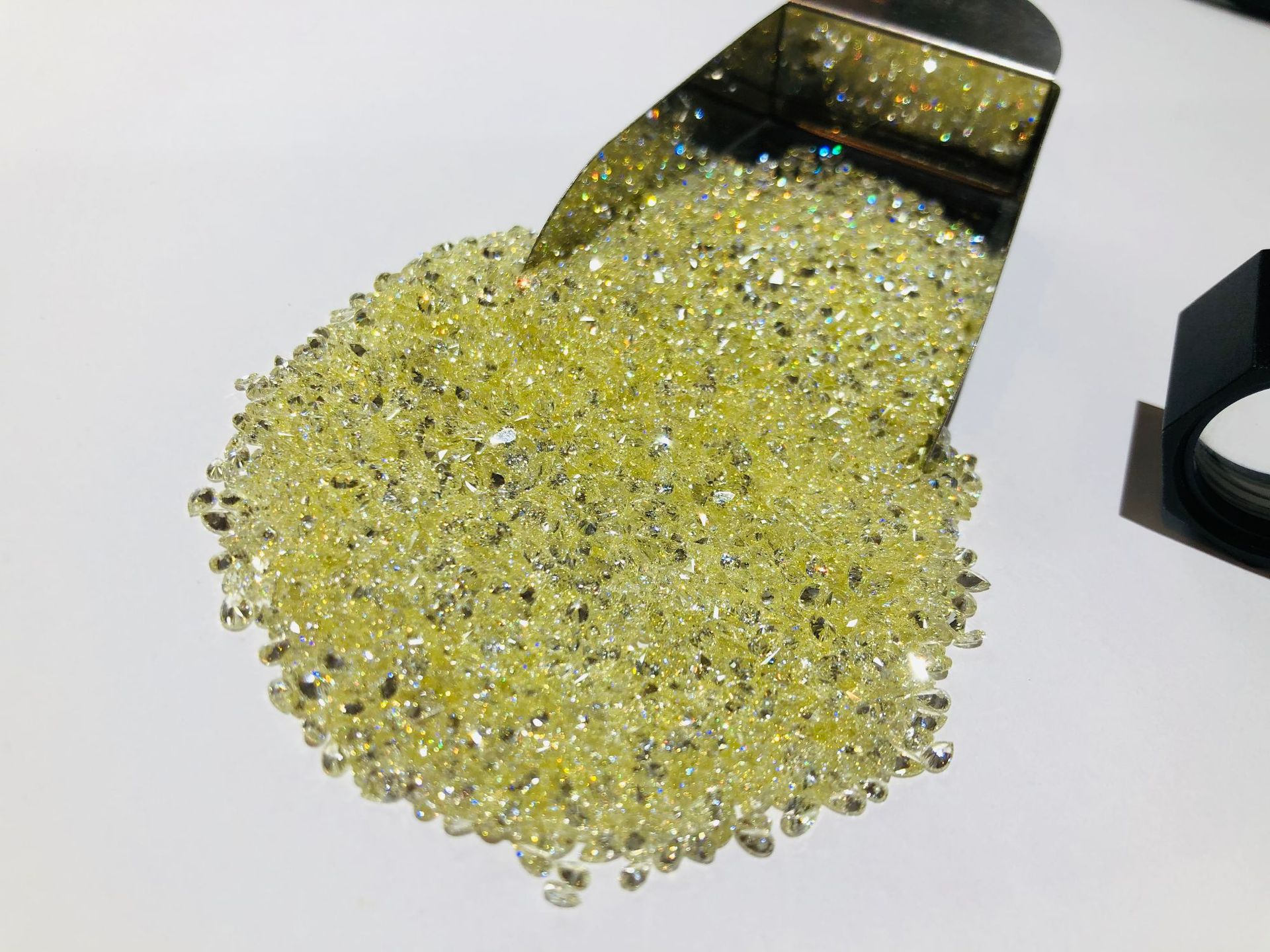 天然黄钻散货批发399起裸石珠宝gia彩钻一件代发10分-10克拉