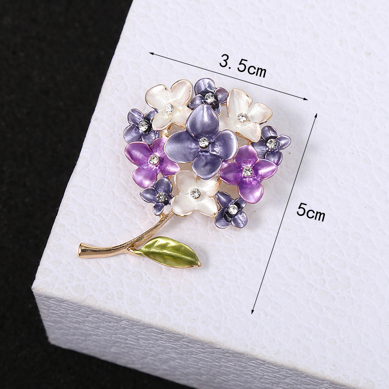 Diamond Flower Brooch Female Brooch Pin Japanese and Korean All-Matching Graceful High-End Clothing Brooch Accessories Factory Wholesale