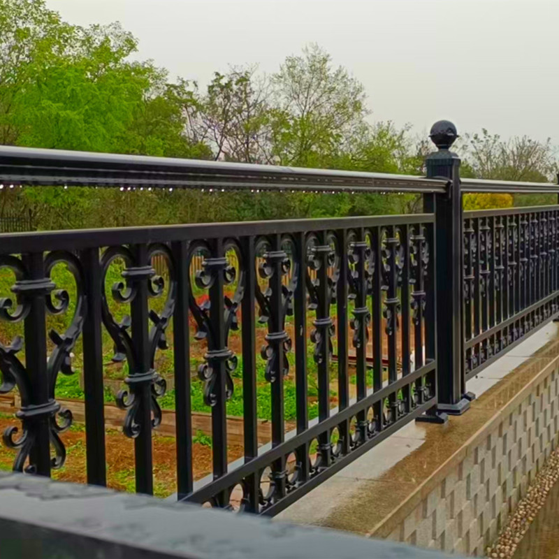 厂家铝合金阳台护栏锌钢组装式栅栏围墙铁艺栏杆庭院户外铸铁围栏