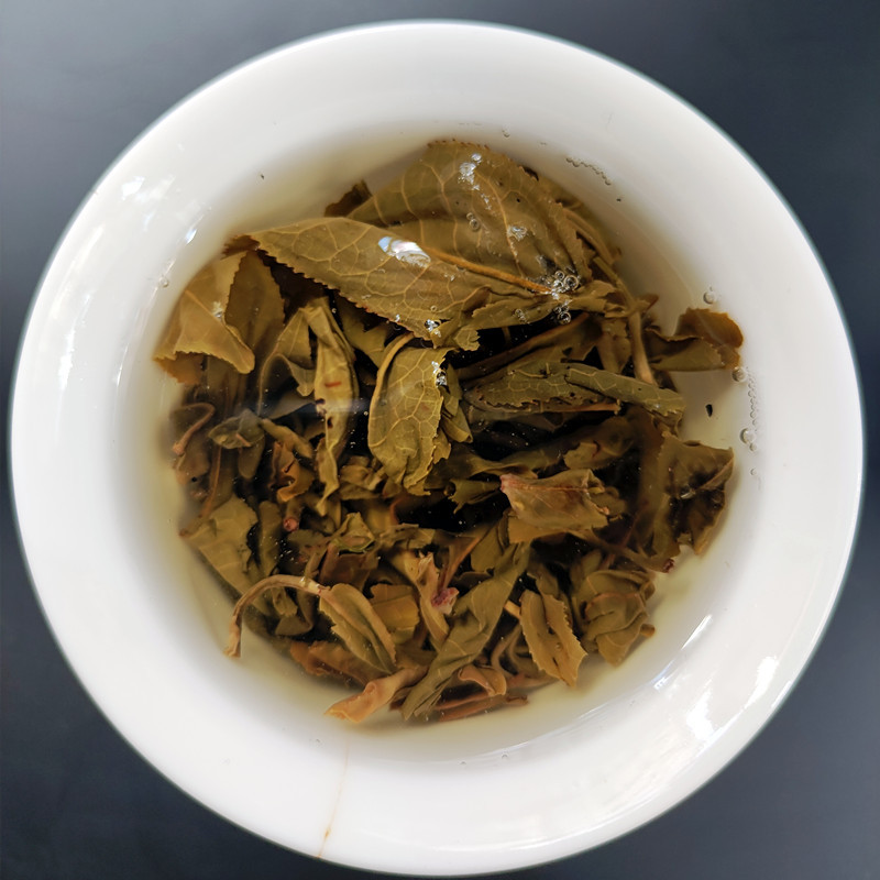 云南普洱生茶饼攸乐山现名(基诺山)古六大茶山之一七子饼茶357g
