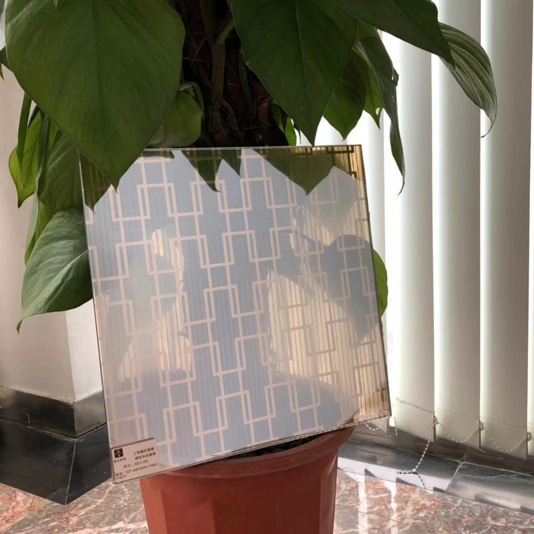 直销各色图案丝印钢化玻璃烤漆玻璃超白钢化玻璃